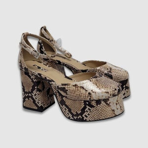 Topshop Stacey Snakeskin Print Ankle Strap Two Part Platform Heels Size 8